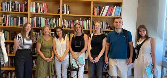 Dora Pejdo, Nina Vitlov i Miro Vuković u Sjedinjenim Američkim Državama (Chicago i Claremont)